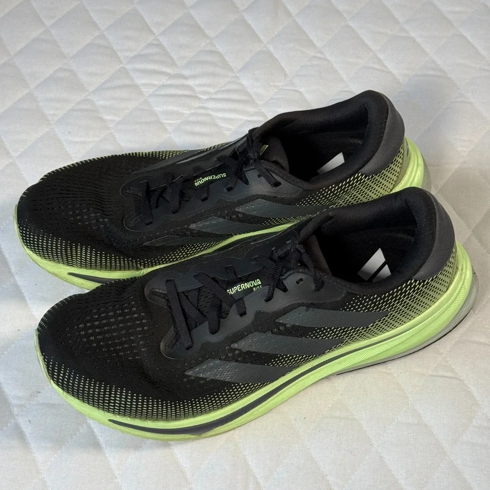ADIDAS Supernova Rise MEN'S Size 11 RESPONSE PACE RUNNING SHOES Black/White - Picture 3 of 8